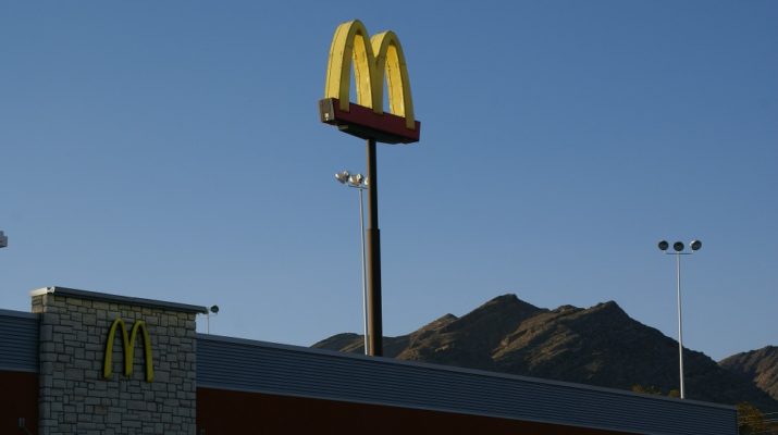 McDonald`s ve světě bydlení? Nabízel svíčky se zvláštními vůněmi