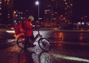 Doručování jídla zažívá obrovský rozmach