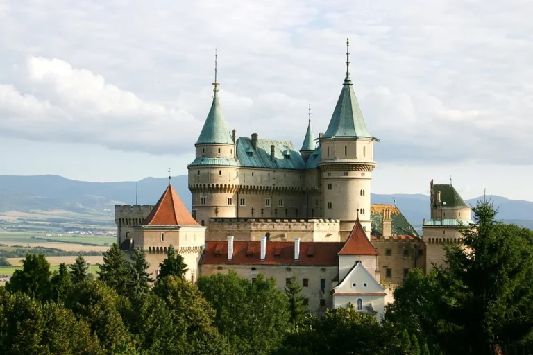 Bojnický zámek – archivní fotografie k výletům na Slovensku.