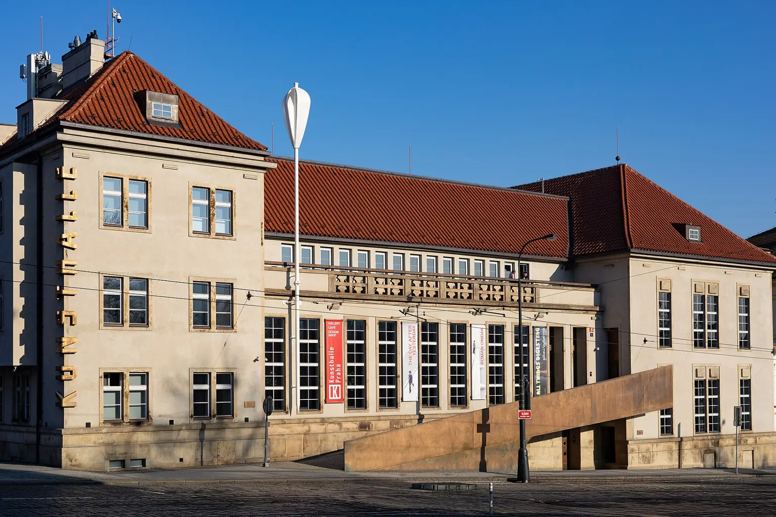 Budova Kunsthalle Praha u Klárova