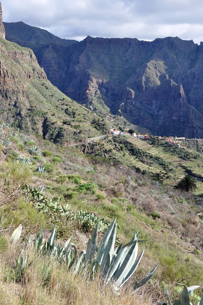 Vesnice Masca a horské údolí na Tenerife